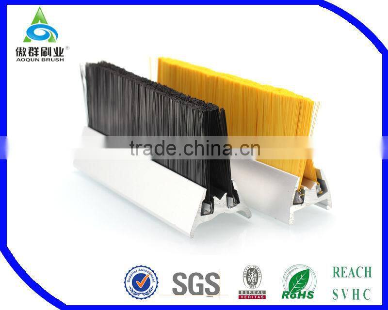 Aluminum Pedestal Double Row Skirt Brush Escalator Parts Deflector Brush