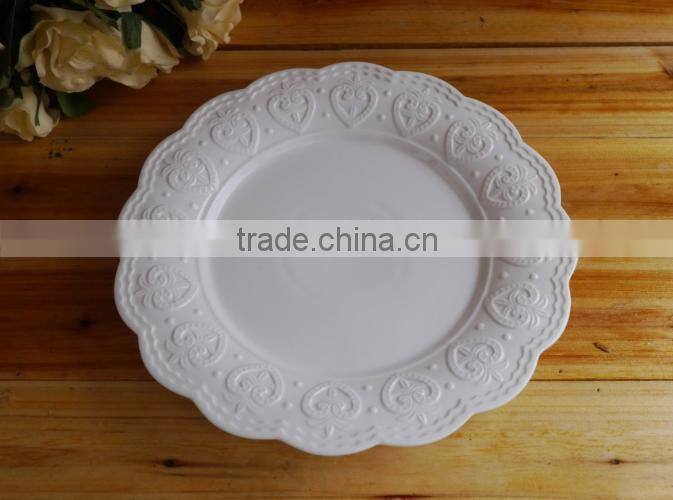 Ceramic white dinner plates/ fruit plates/Salad plates with embossed design