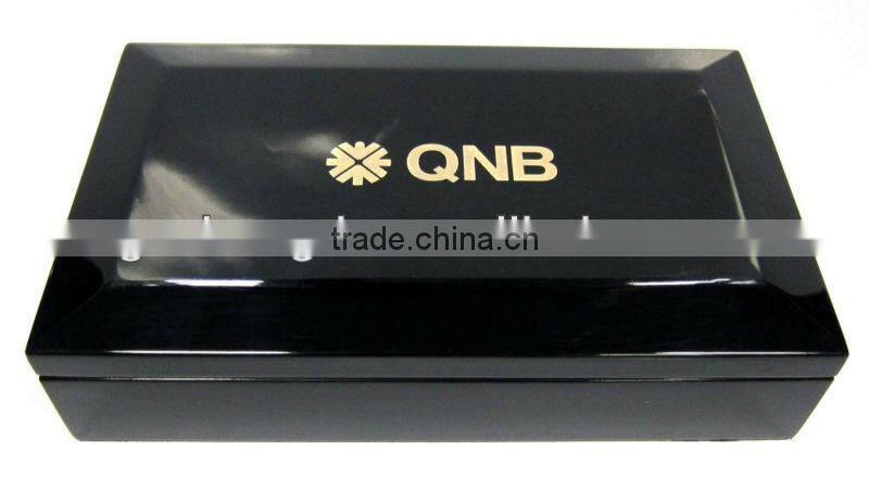 Guangzhou factory customized made-in-china decorative wooden boxes with lid(ZDW-075)