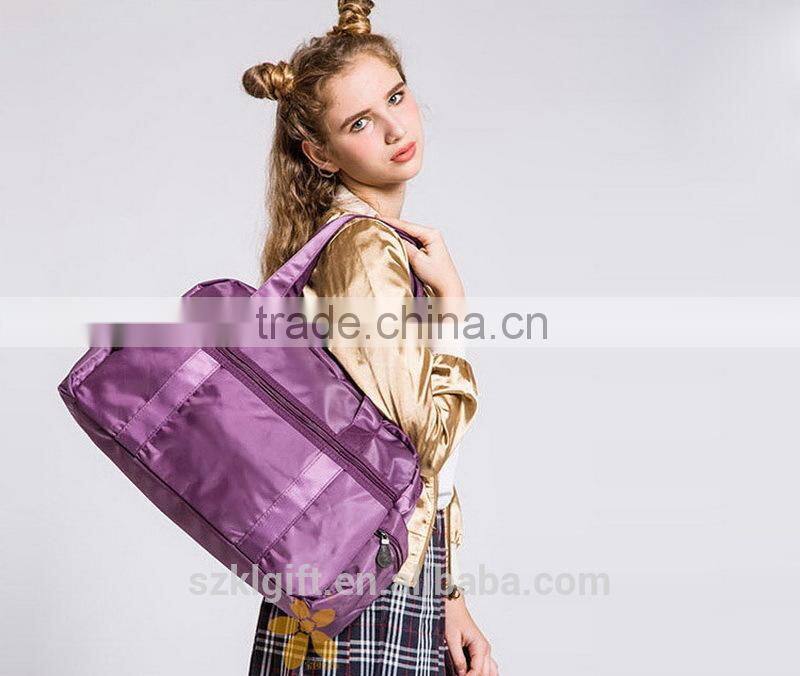 Plastic lightweight travel bag made in China