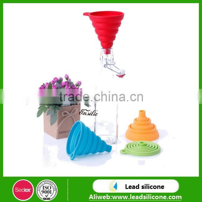 Wholesale Kitchenware Foldable Silicone Funnel,Collapsible Silicone Funnel