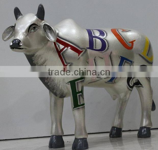 Excellent Classic resin designer cow Statue