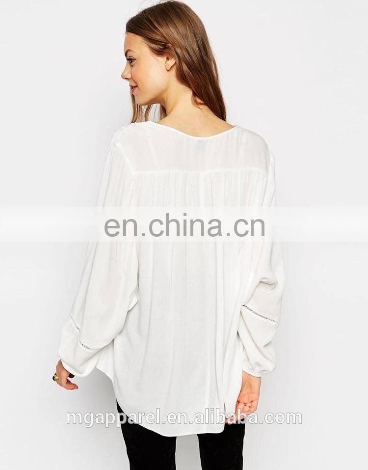 Wholesale Lace Up Folk fashion white long sleeve blouse for women