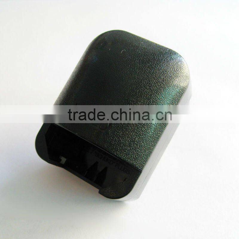 125V universal multi plug adapter in Australia market