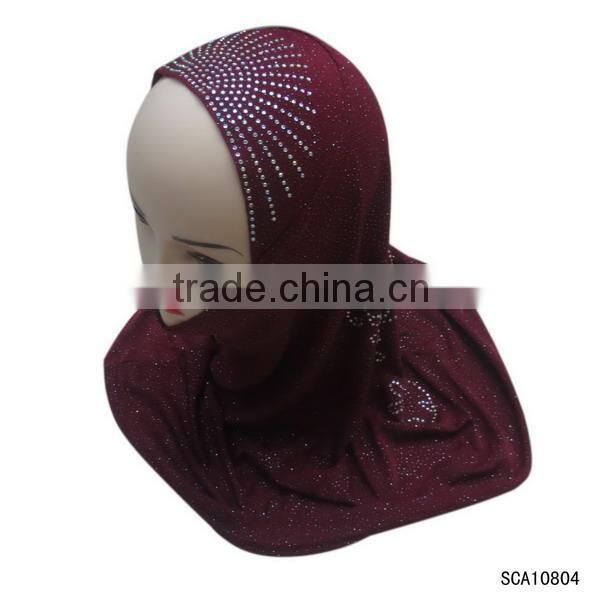 2014 latest design Alibaba website hot fix rehinestone scarf, coral scarf, silk flower design scarf