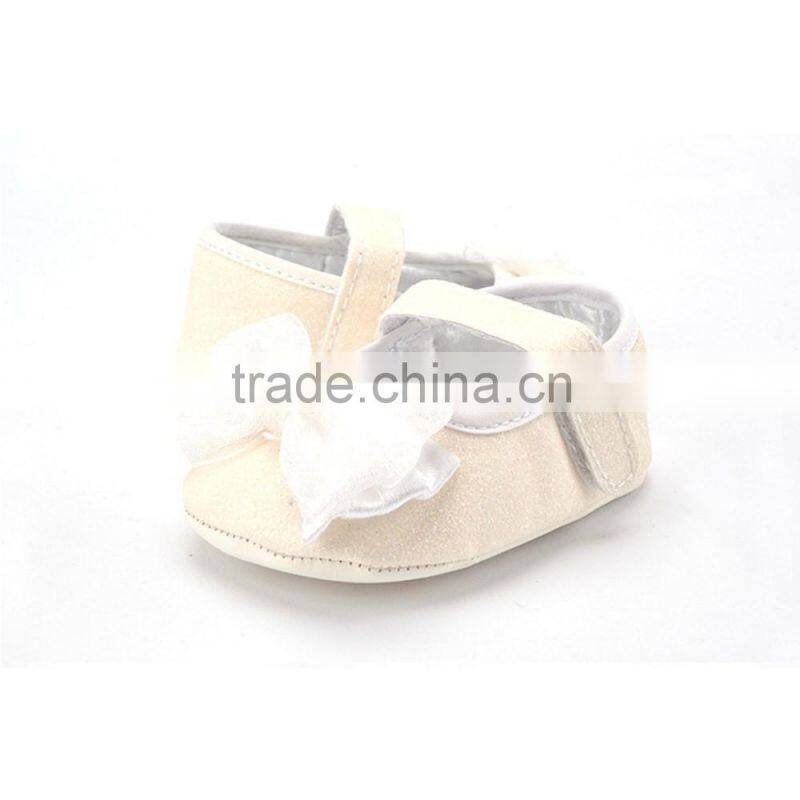 2016 A-bomb Fashionable Designed Bling Bling Soft Sole Bowknot wholesale baby shoes/baby prewalker shoes