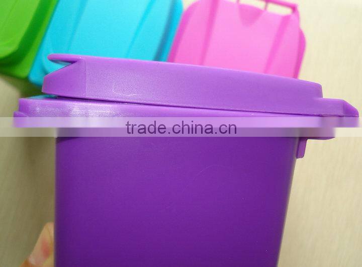 Plastic Mini Desktop Wheelie bin desk tidy