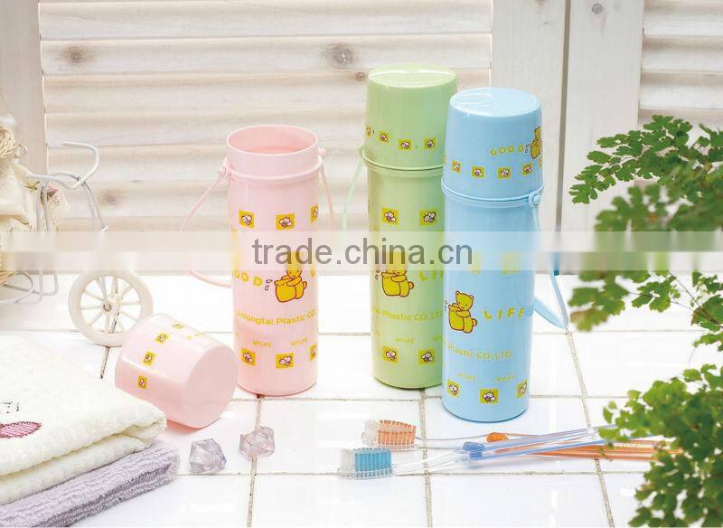 wholesale high grade plastic dual use toilet things box ,tooth brush for promotion items5118