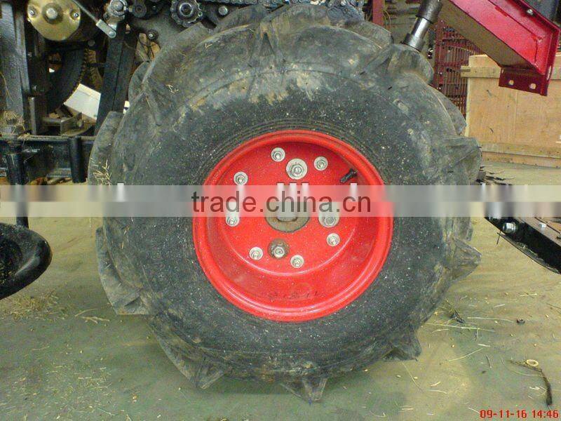 Small Size Wheat and Rice Combine Harvester