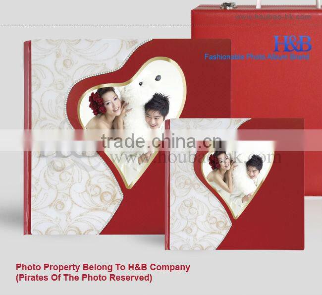Wholesales red 12*12 unique wedding albums with heart shape