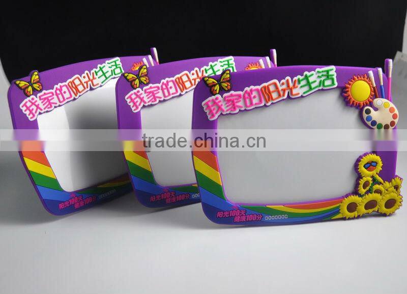 Hot sale 3d logo silicone rubber photo frames , standing family soft pvc photo frame