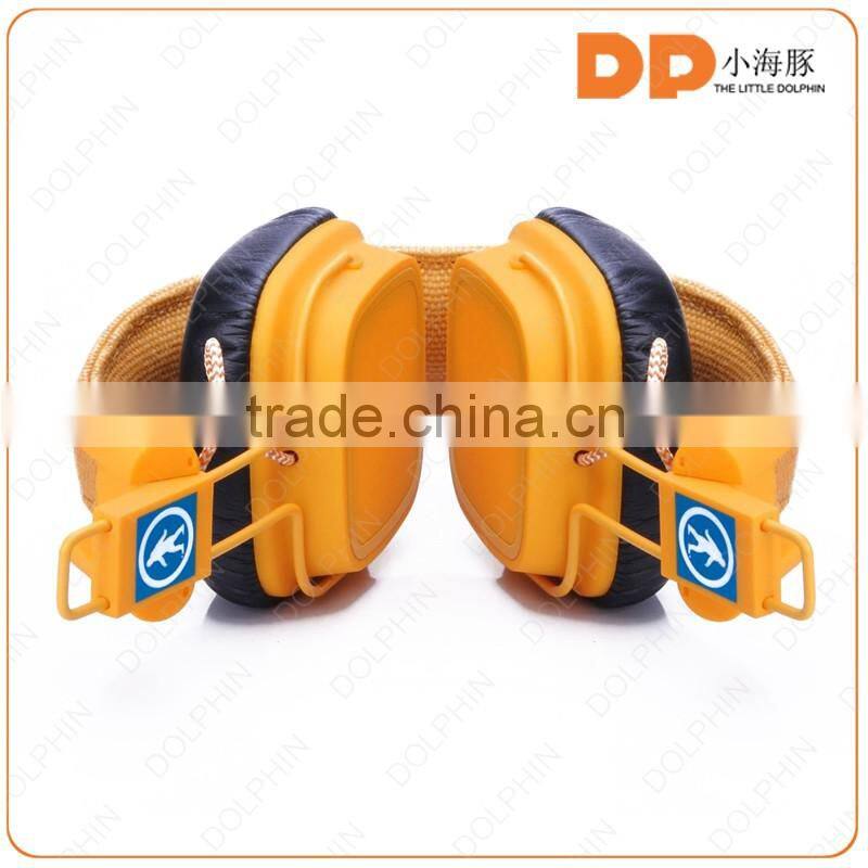 High quality top design wire headphone foldable mutil color music headband headphone for PC and latop