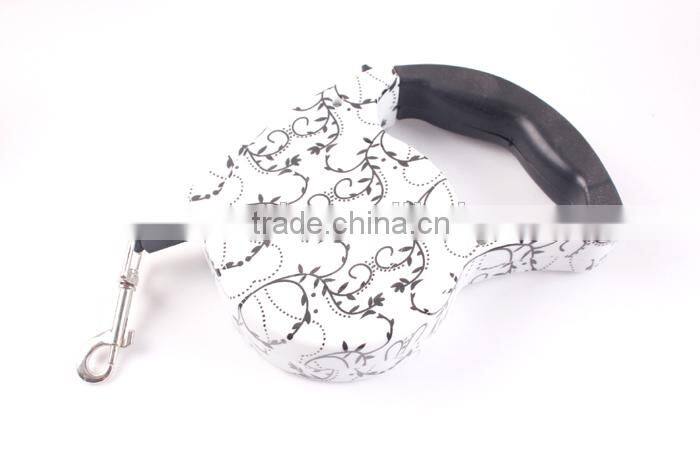 2016 Made In China Special Dog Pet Products Pet Dog Retractable Led