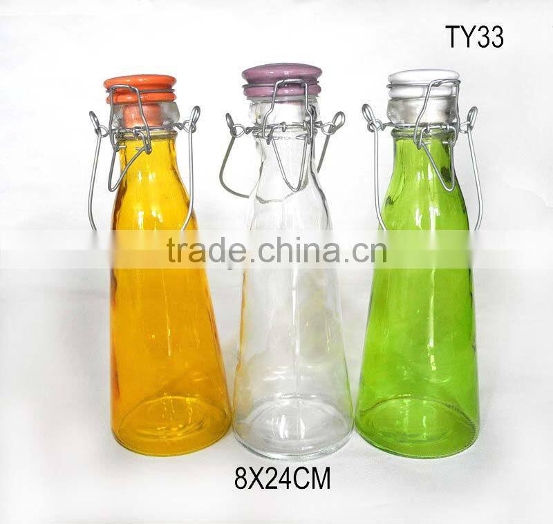 nice cheap colored cylinder spraying glass bottle with ceramic clip lid