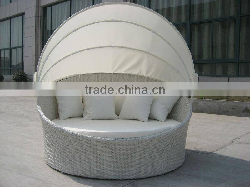 Outdoor Rattan Daybed With Canopy AK1075