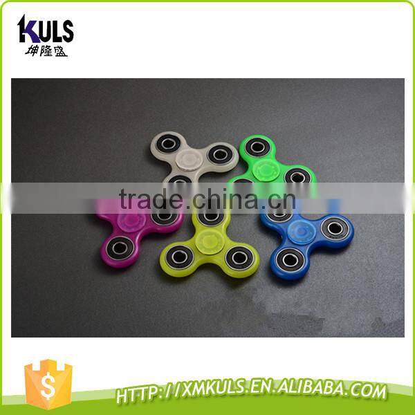 Wholesaler High Quality Top Sale Colorful Night lights Tri Hand Spinner/Fidget Spinner/EDC Hand Fidget Spinner Toy