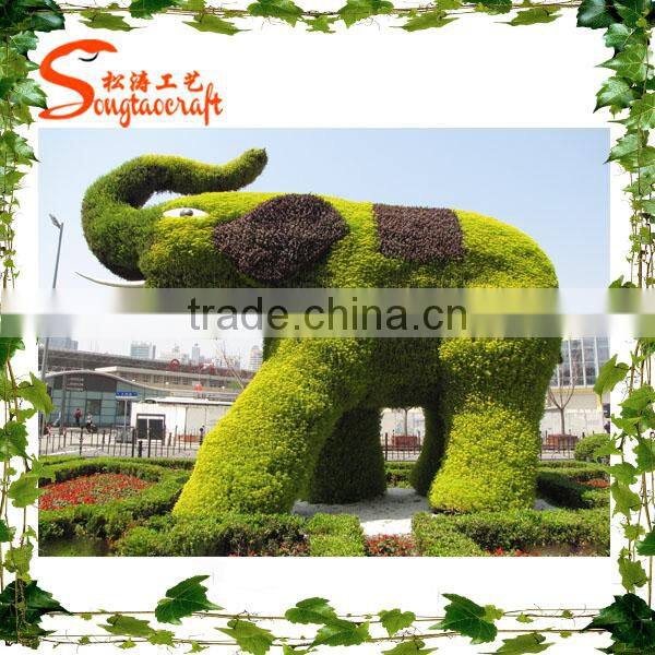 Landscape garden decorative aritificial grass animal topiary ornament cheap price artificial grass topiary