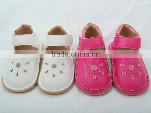 Girls leather shoe new squeaky children shoes