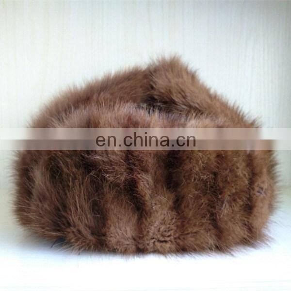 Round Leifeng fur hat of russian style