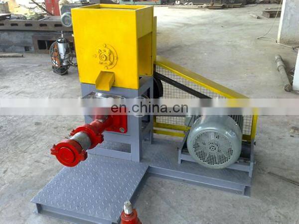 Tropical fish food machine