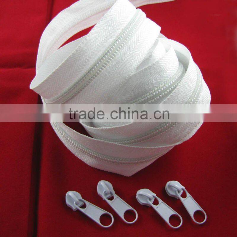wholesale nylon zipper long chain in roll high quality