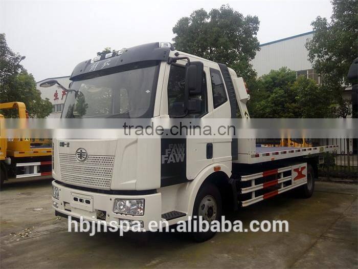 FAW brand Load 5 tons JieFang tow truck