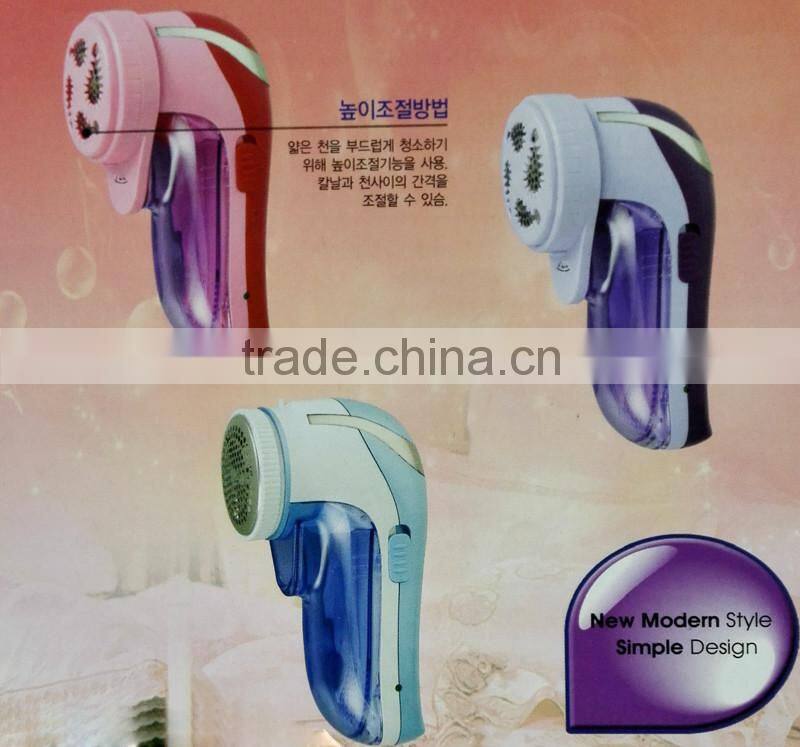 NK-7799 Fabric Fuzz dust Remover Newest Portable Hair Ball Trimmer Sweater Clothes Shaver Pill battery electric clothes brush