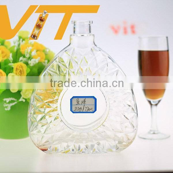 China factory cheapwoman body wine bottles Ice hockey shape bottles tiger head whiskey bottle 500ml