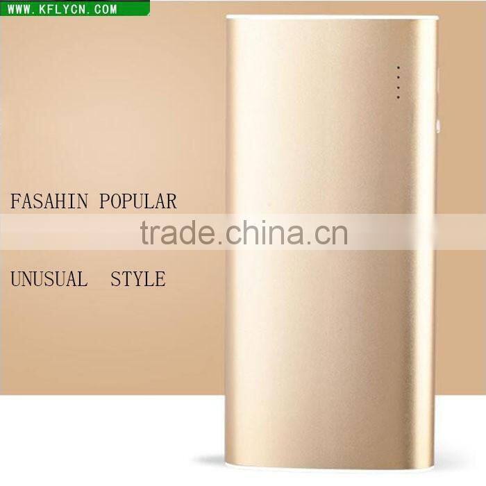 High Quality OEM CE RoHS Wholesale Travel Fashion Portable Power Bank