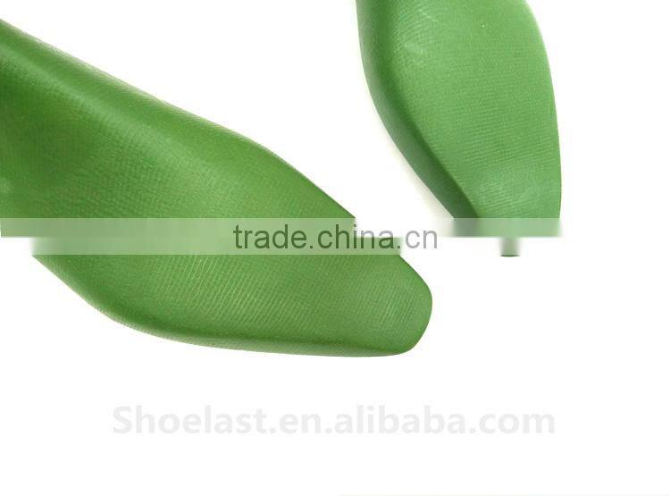 Focus trend of male models, Fashion Week Men shoe last