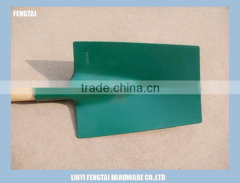Flat Head S528 Long Wooden Handle Shovel