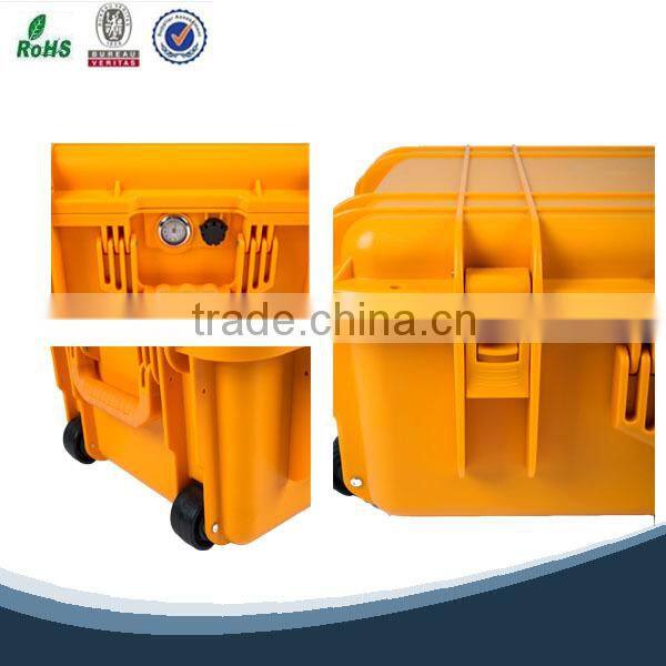 hard equipment case with wheels