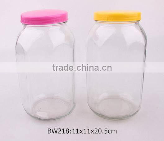 GLASS JAR WITH PLASTIC LID