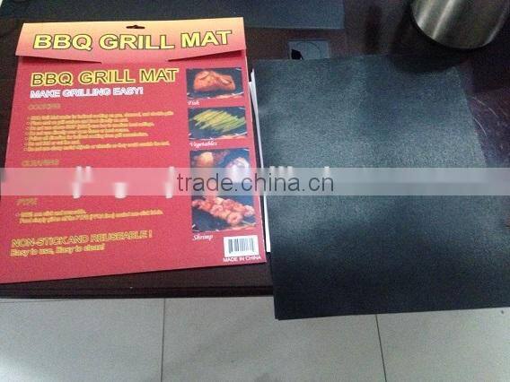 Nonstick BBQ grill mat Easy to clean sheet , BBQ Mesh Mat