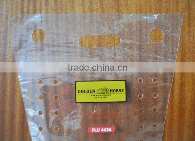PP Portable the perforation grape packaging bag for supermarket