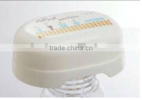 smiling face shaped plastic soap box