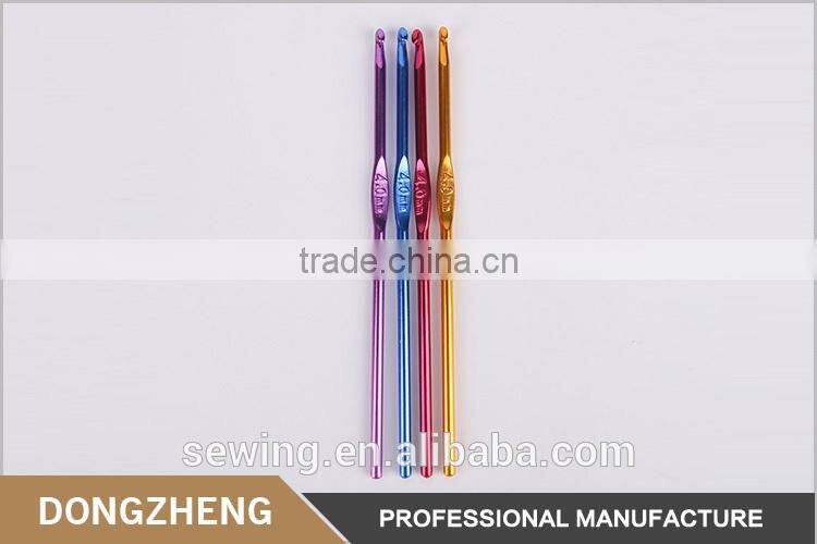 Hot sale practical colorful fashionable crochet hook kit