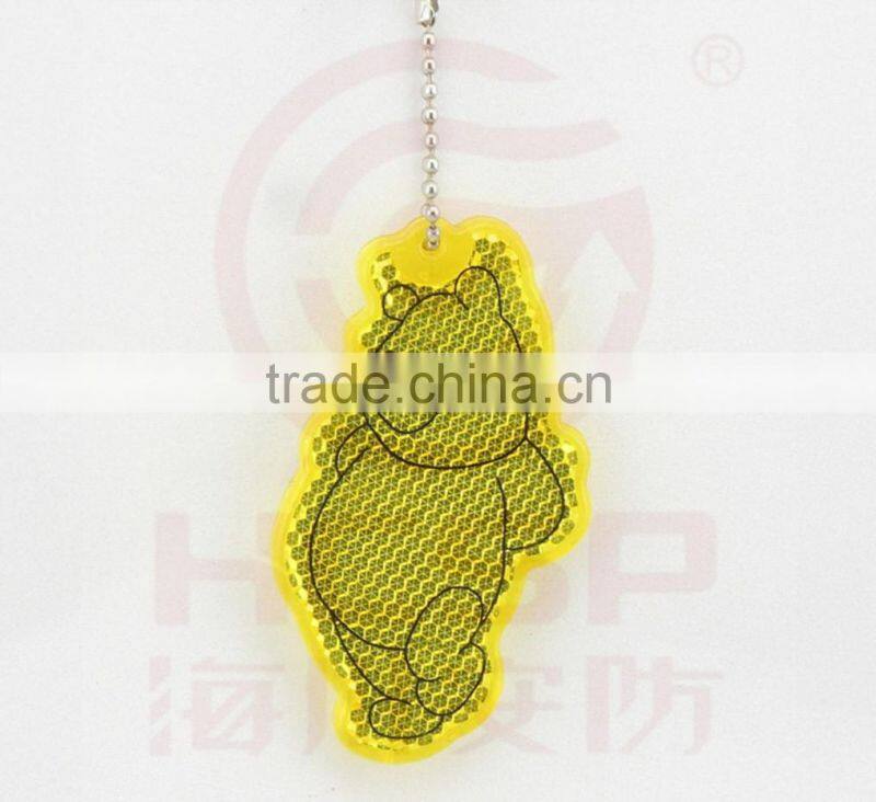 Popular Acrylic Bear Reflective Keychain for Gift