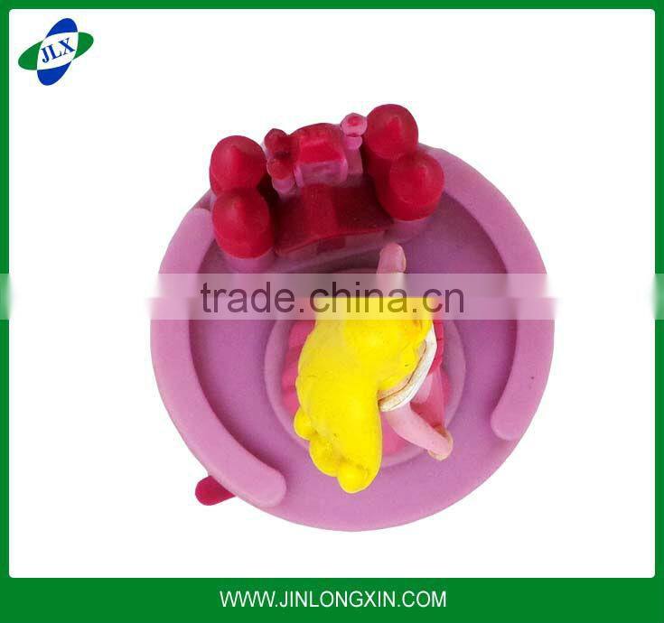 Cute shiny Princess castle Snow white Cartoon Figure doll made in Shenzhen