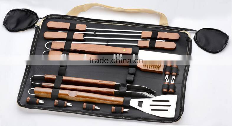 yangjiang factory manufacture stainless steel bbq accessory with wood handle