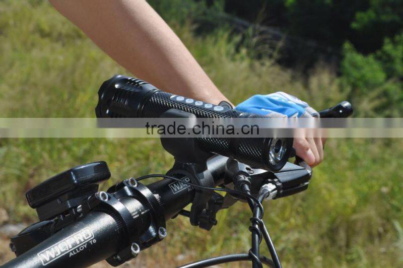 2015 High Quality LED Diving Flashlight