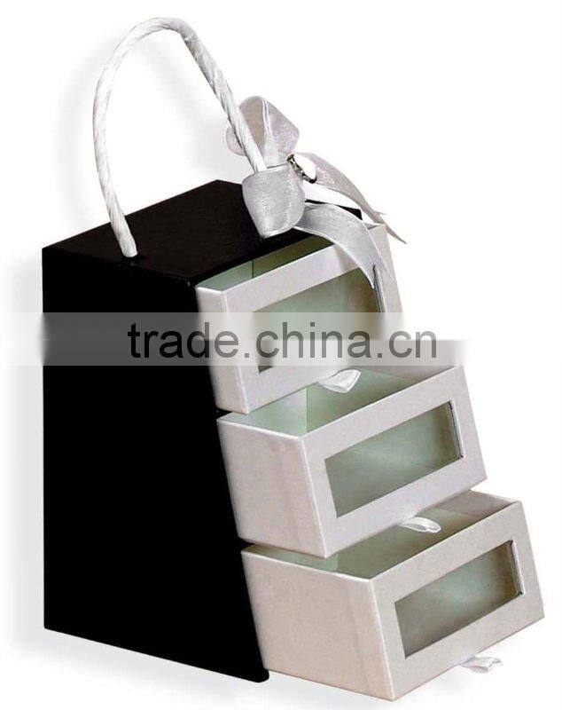 Paper gift box with PVC window