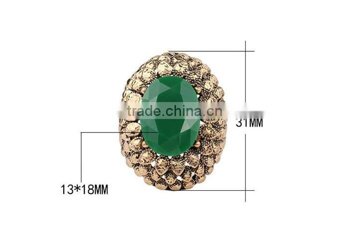 Factory hollow zinc alloy resin big gemstone simple gold finger ring