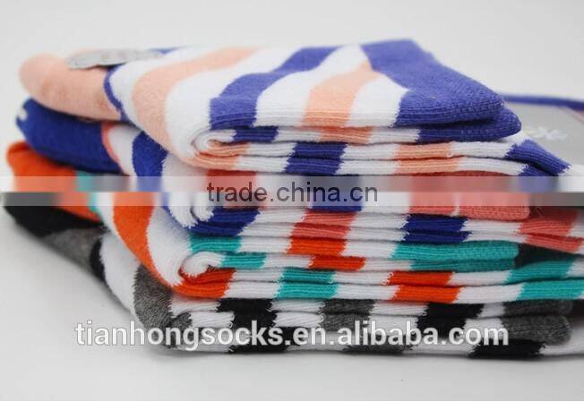 Diagonal striped women cotton socks OEM socks