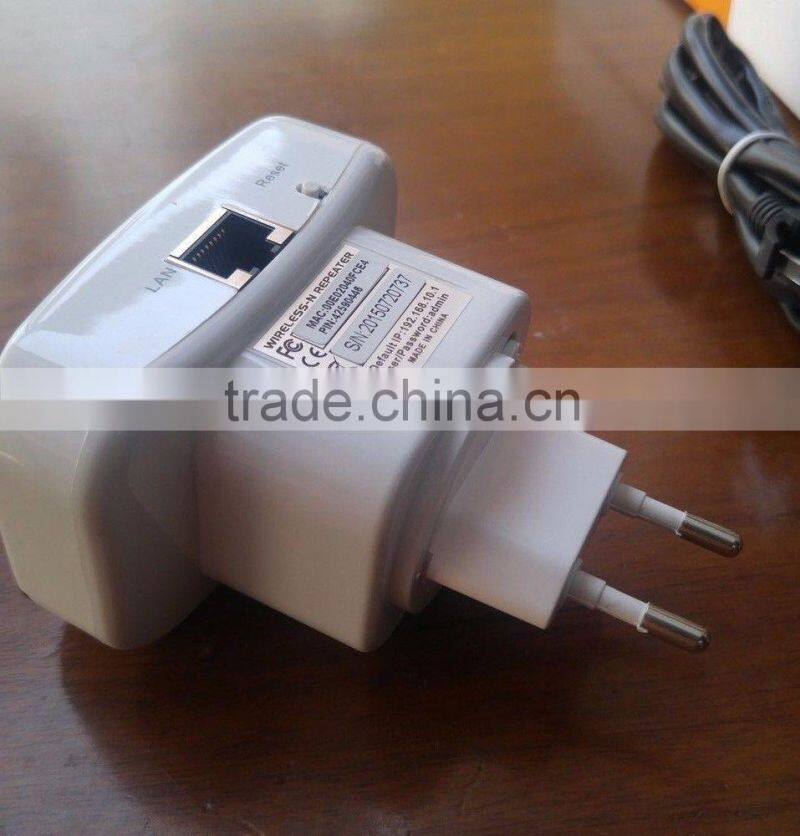 Network Routers 300Mbps 802.11 Wifi Repeater Wireless-N AP Range Signal Extender Booster EU Plug wi fi