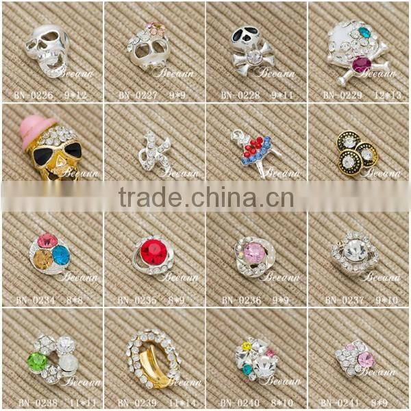 Yimart Nail Art 3D Metal Alloy Bling Christmas Santa Snowman DIY Decoration