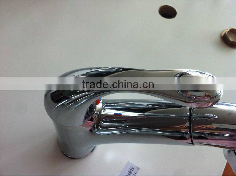 pull out kitchen mixer faucet