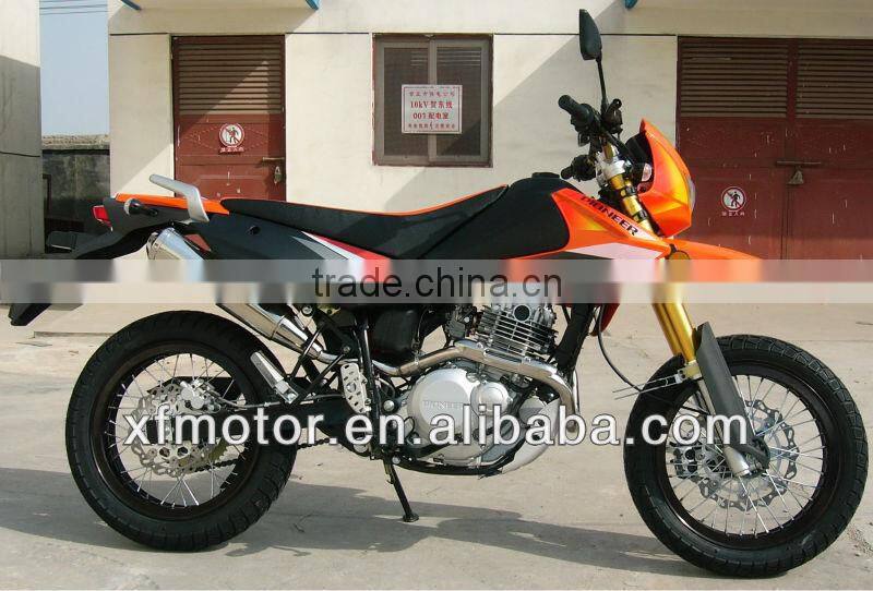 250cc suzuki dirt bike