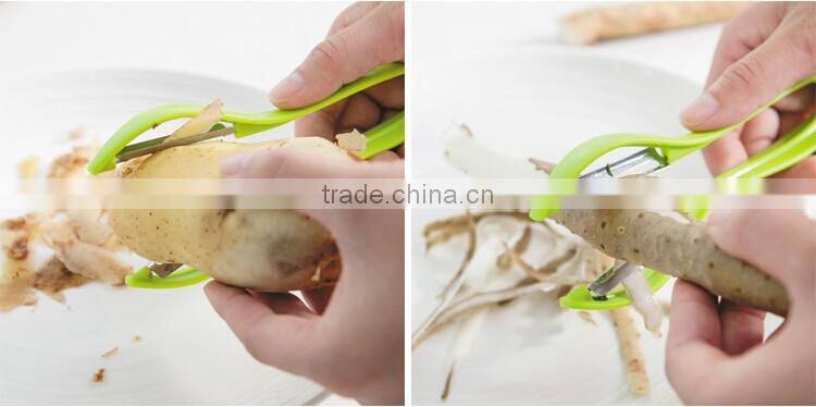 Wholesale Stock Colorful Hanging Double Fruit Vegetable Peelers