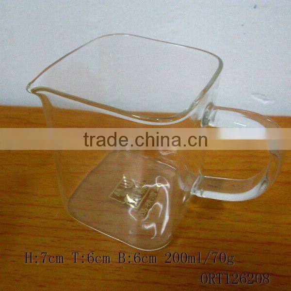 6oz glass tea cup with handle